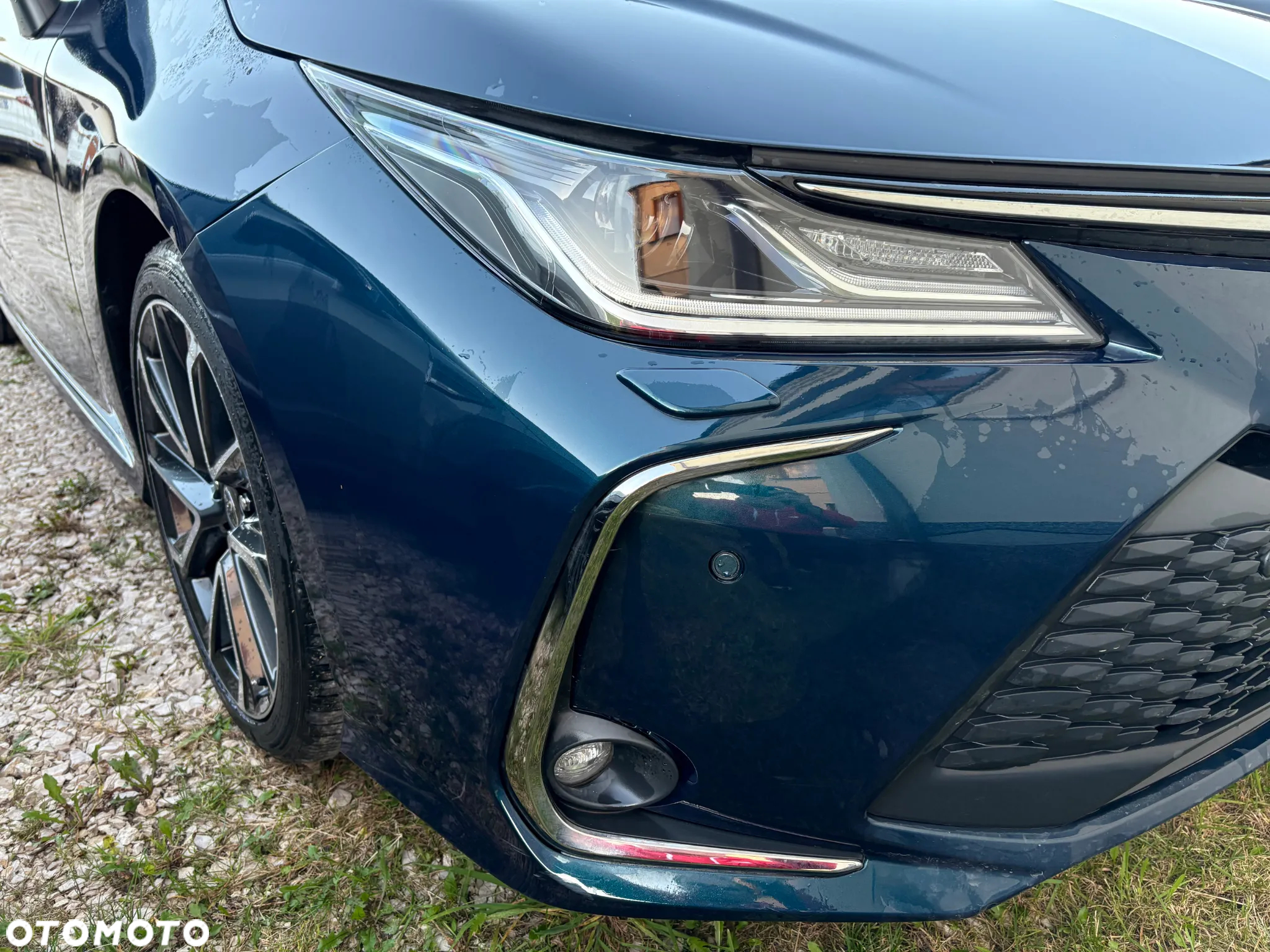 Toyota Corolla 1.8 Hybrid Comfort - 9