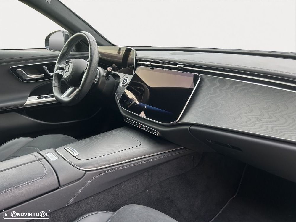 Mercedes-Benz E 300 - 13