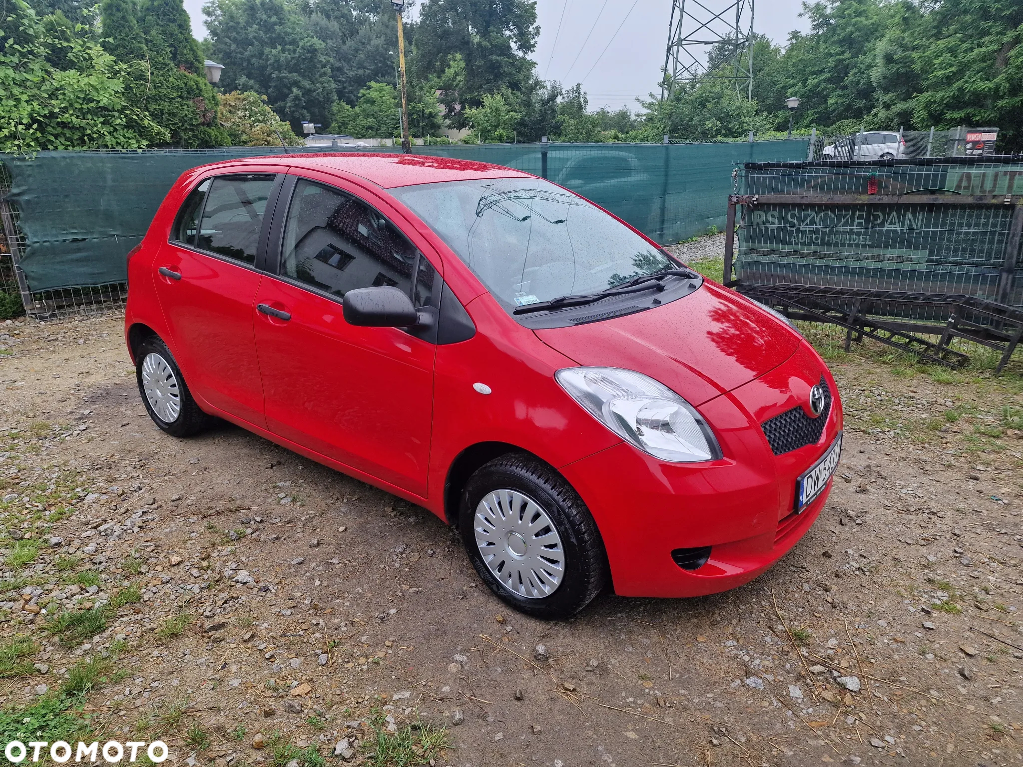 Toyota Yaris 1.0 Luna A/C - 2