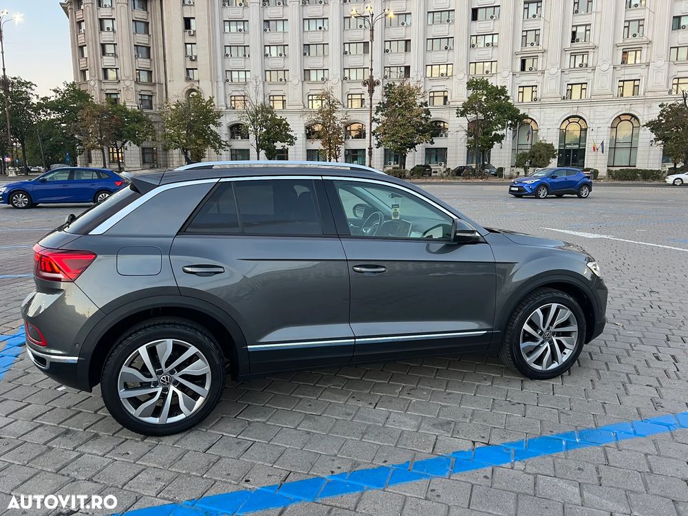 Volkswagen T-Roc - 7