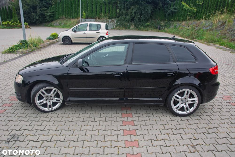 Audi A3 Sportback 1.9 TDI Ambiente - 3