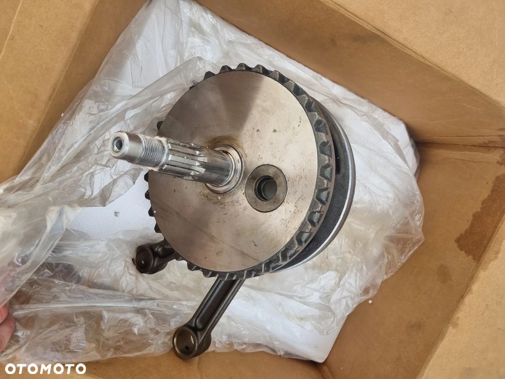 Harley Davidson Twin Cam 88 1450 Wał silnika 239004099b - 5