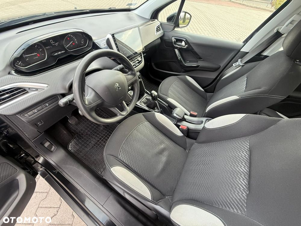 Peugeot 2008 PureTech 82 Active - 17