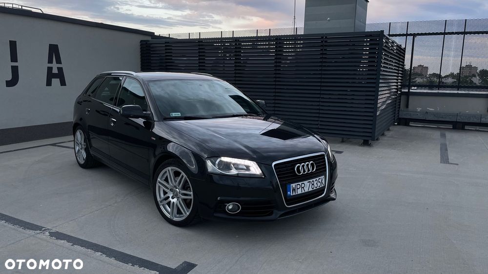 Audi A3 ver-1-8-tfsi-s-line-sportpaket - 1