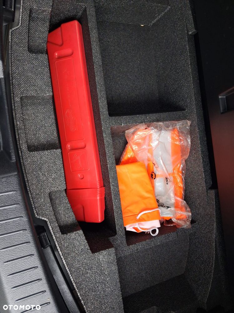 Hyundai Tucson 1.7 CRDI BlueDrive Premium 2WD DCT - 27