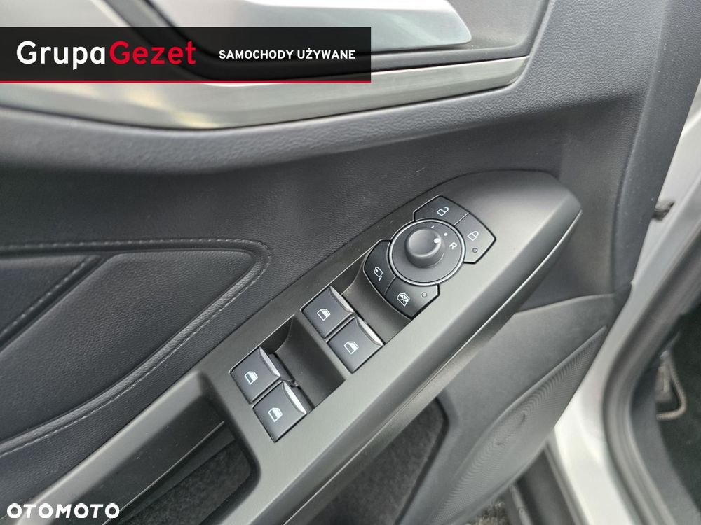 Ford Focus 1.0 EcoBoost Titanium Design - 34