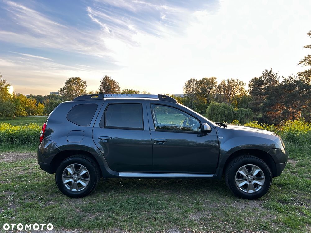 Dacia Duster 1.6 SCe Laureate S&S - 8