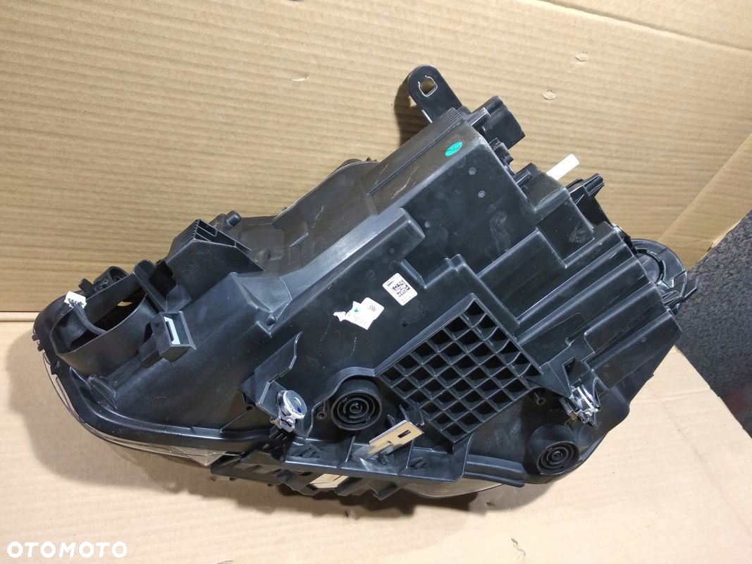 BMW X1 F48 LED lampa prawa przednia przód - 5
