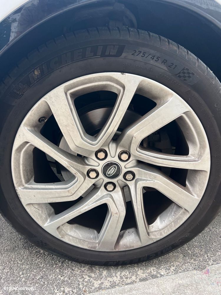 Land Rover Discovery 2.0 SD4 HSE Auto - 16