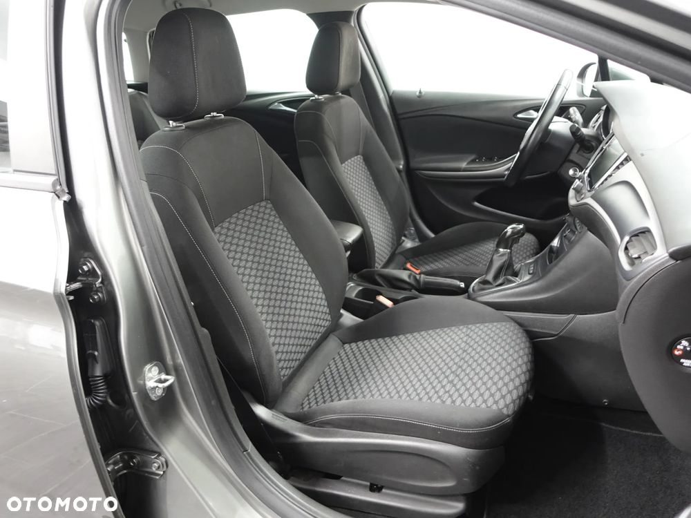 Opel Astra Sports Tourer Edition - 26