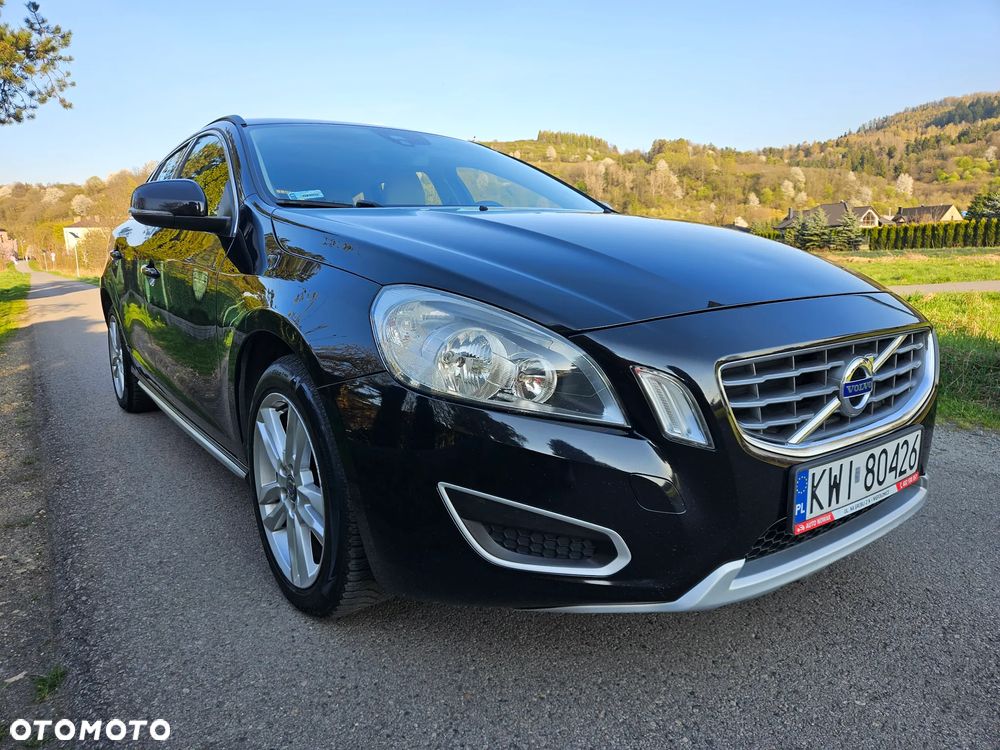 Volvo V60 D4 Momentum - 4
