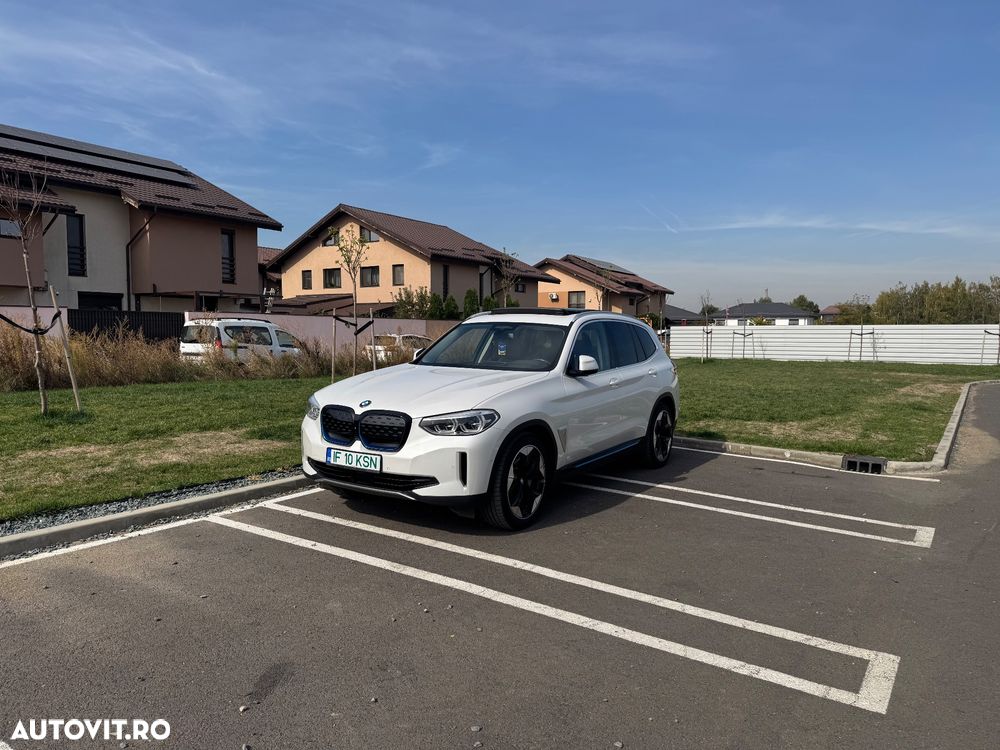 BMW iX3 Standard - 15