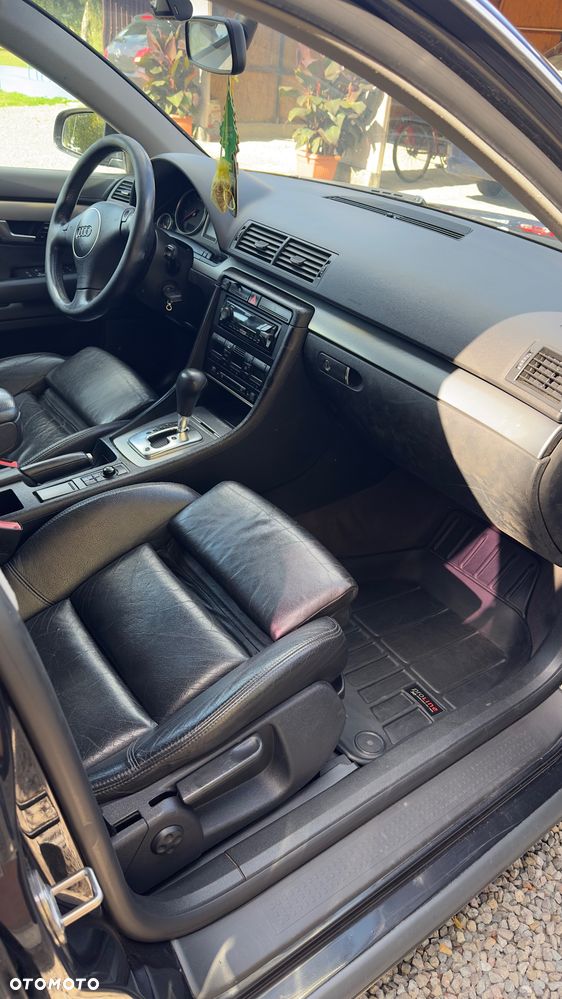 Audi A4 Avant 2.4 Multitronic - 7