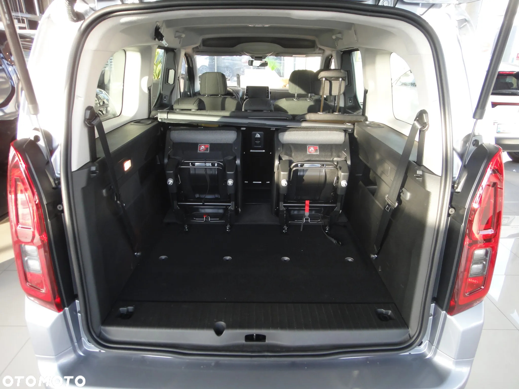 Toyota Proace City Verso 1.2 D-4T Combi - 3