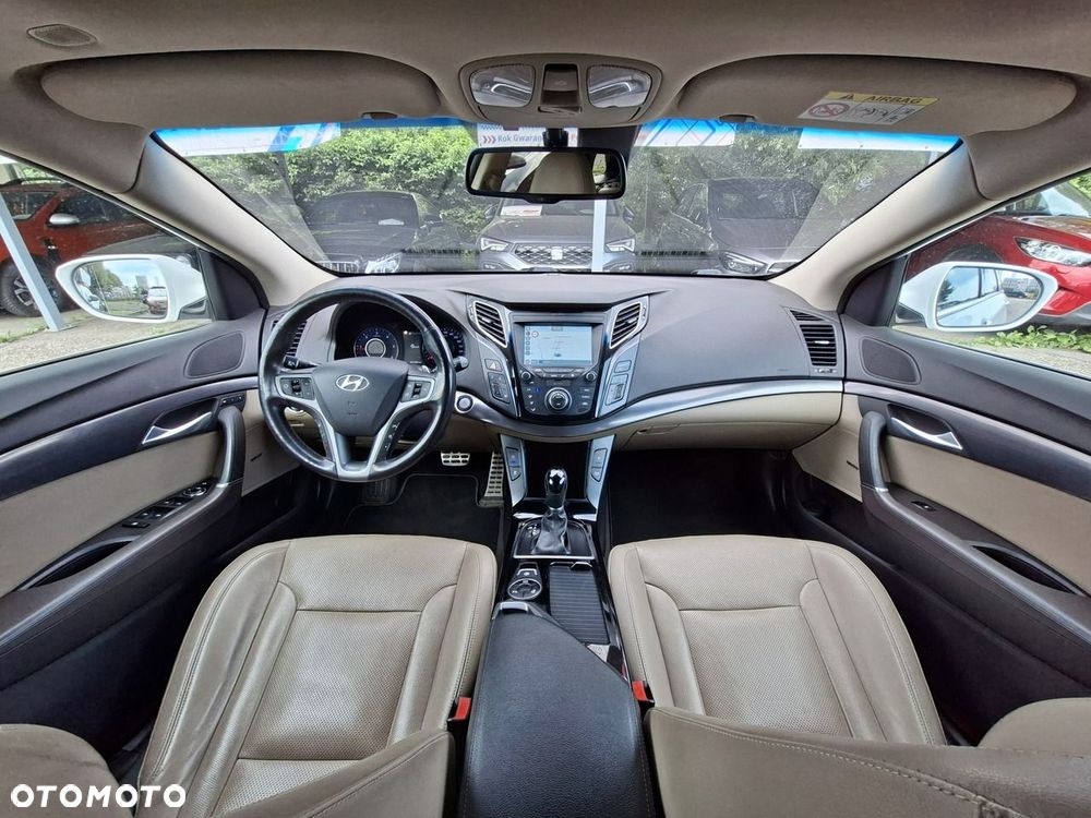 Hyundai i40 1.7 CRDi Premium DCT - 13