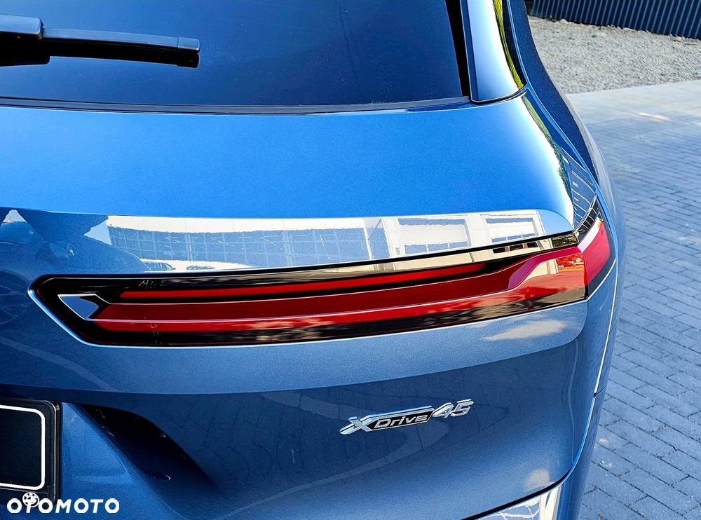 BMW iX xDrive45 100.6kWh - 13