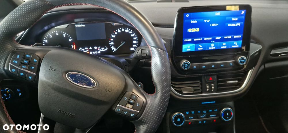 Ford Fiesta 1.0 EcoBoost Hybrid S&S ST-LINE VIGNALE - 12
