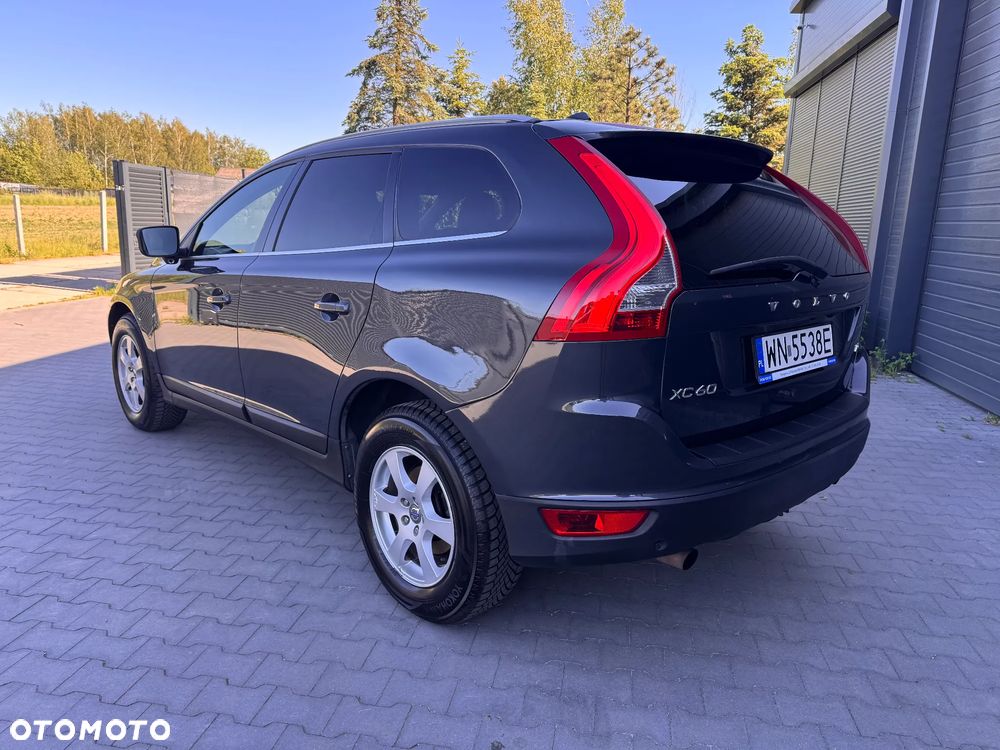 Volvo XC 60 T5 Summum - 2