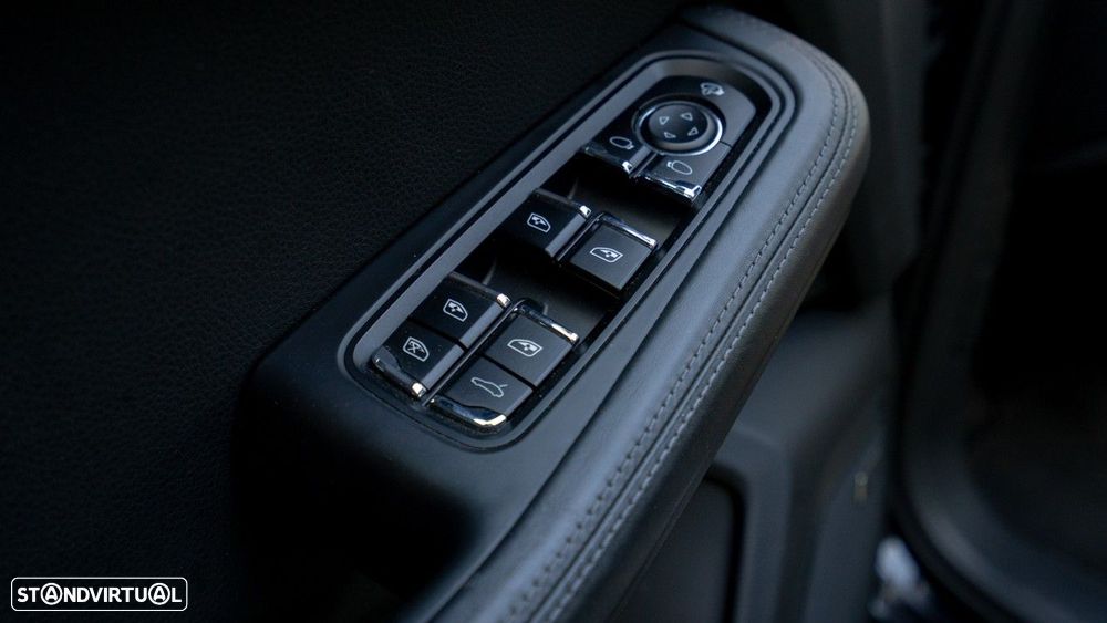 Porsche Macan Turbo Performance Package - 31