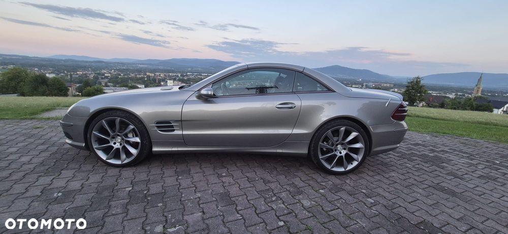 Mercedes-Benz SL - 14
