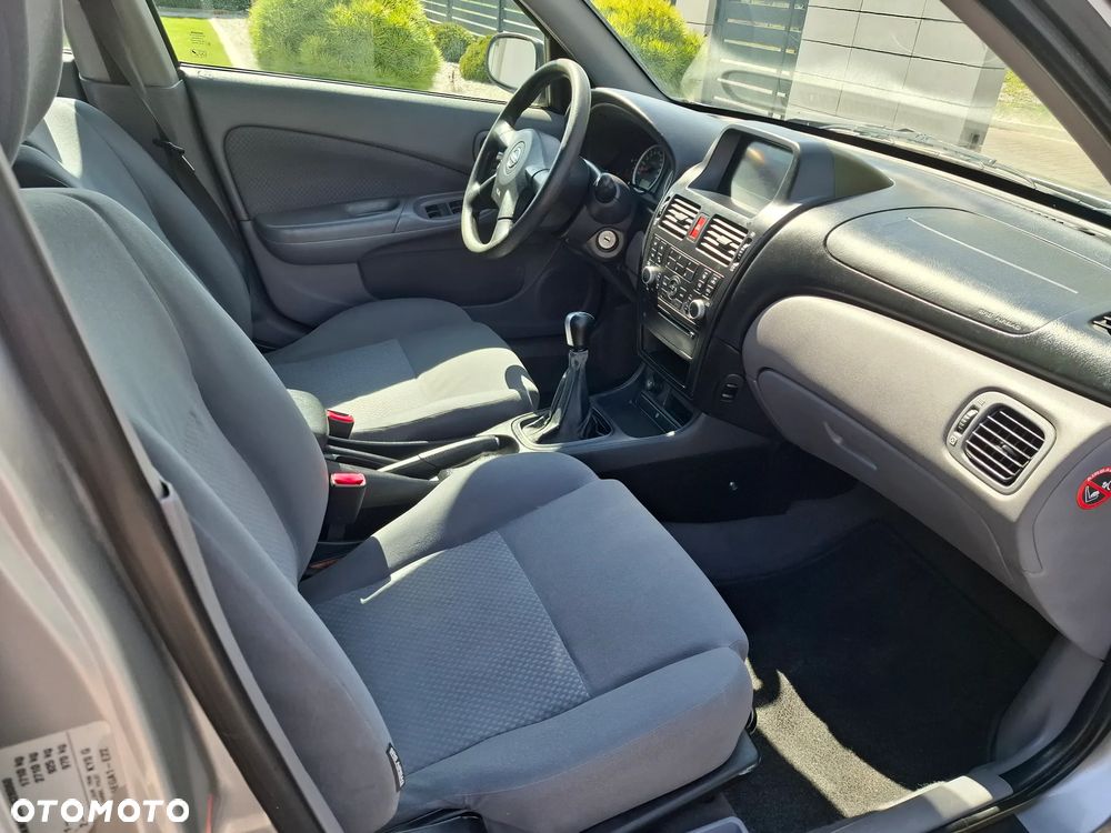 Nissan Almera 1.5 acenta PLUS - 13