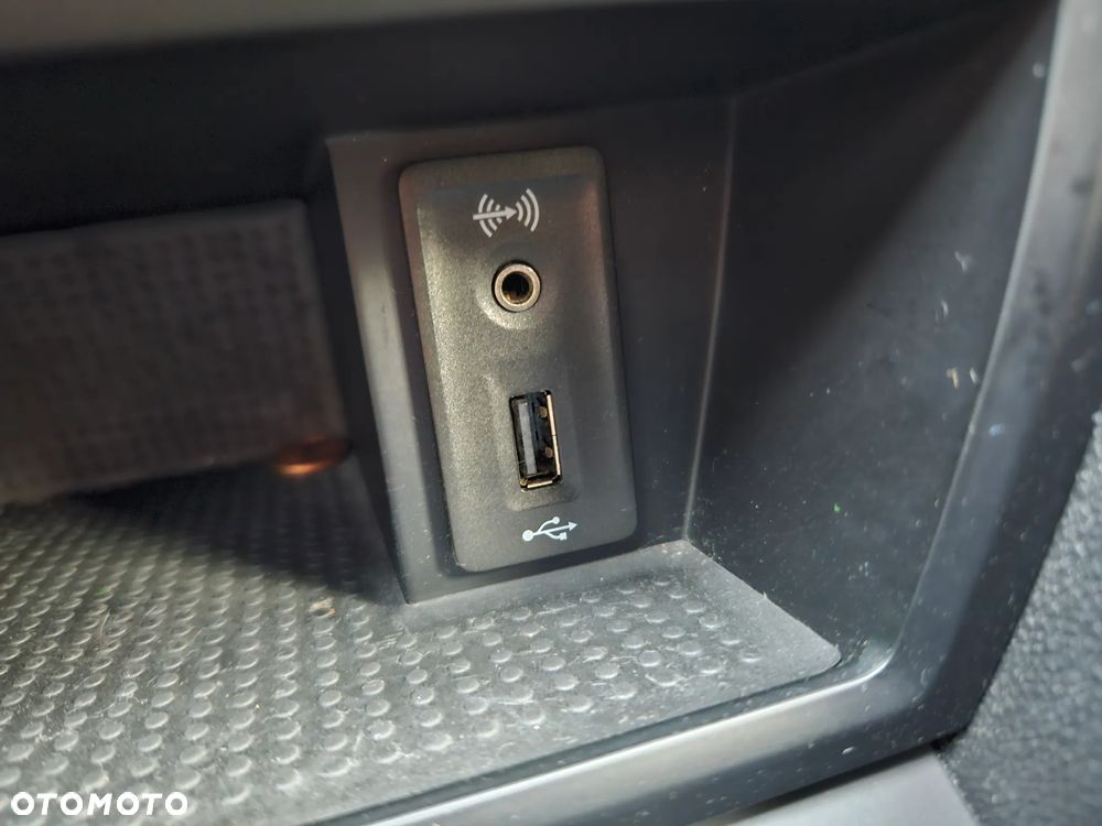 Seat Leon 1.6 TDI Start&Stop Style - 28