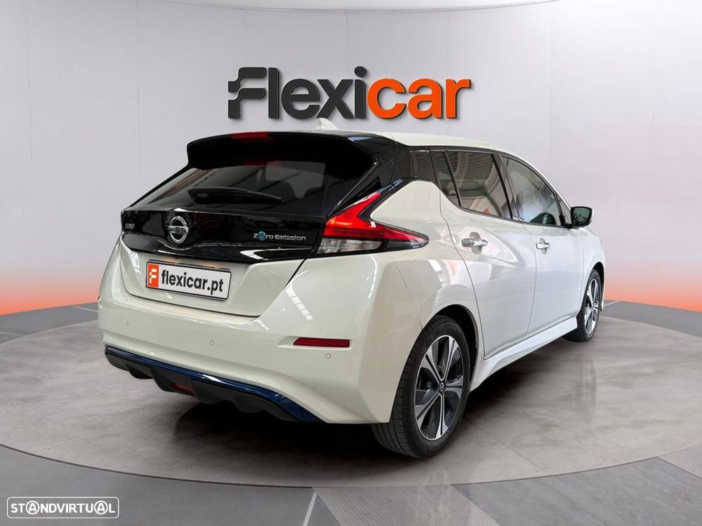 Nissan Leaf N-Connecta - 6