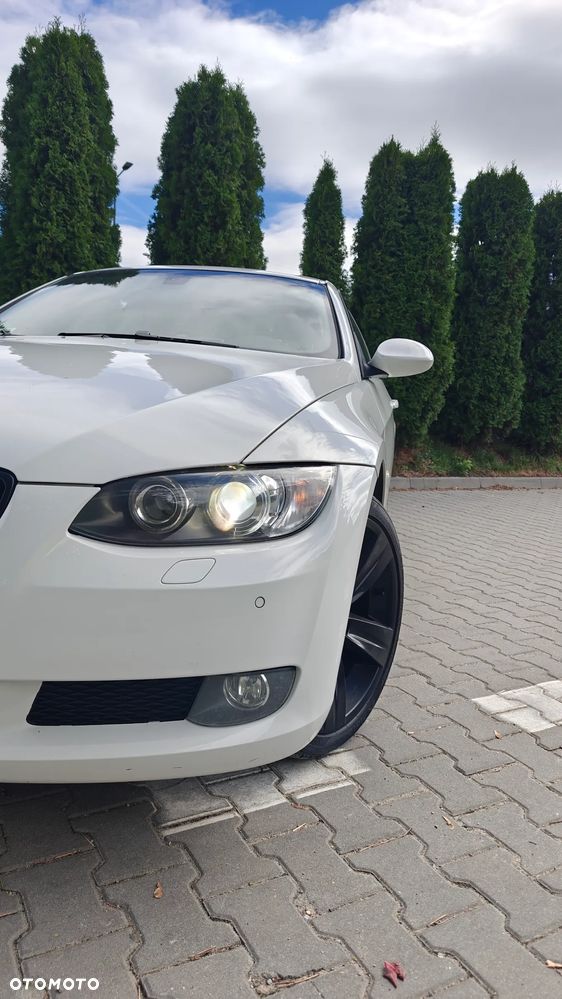 BMW Seria 3 320i - 12