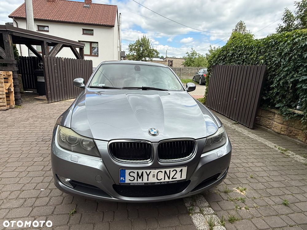 BMW Seria 3 320d xDrive DPF - 3