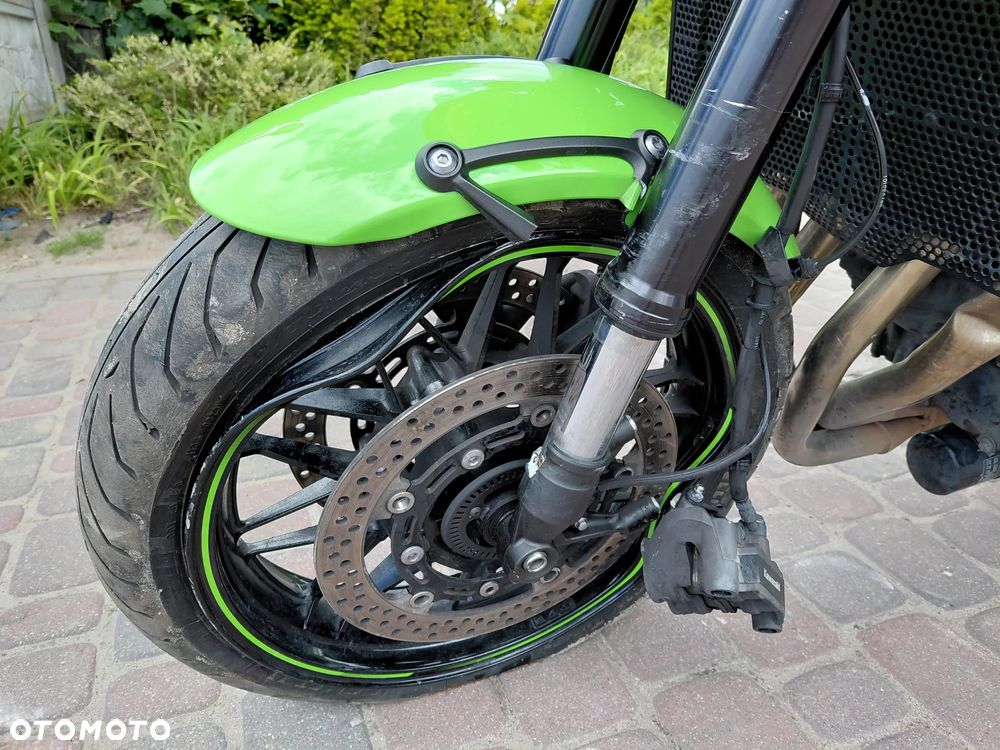 Kawasaki Z 900 RS - 10
