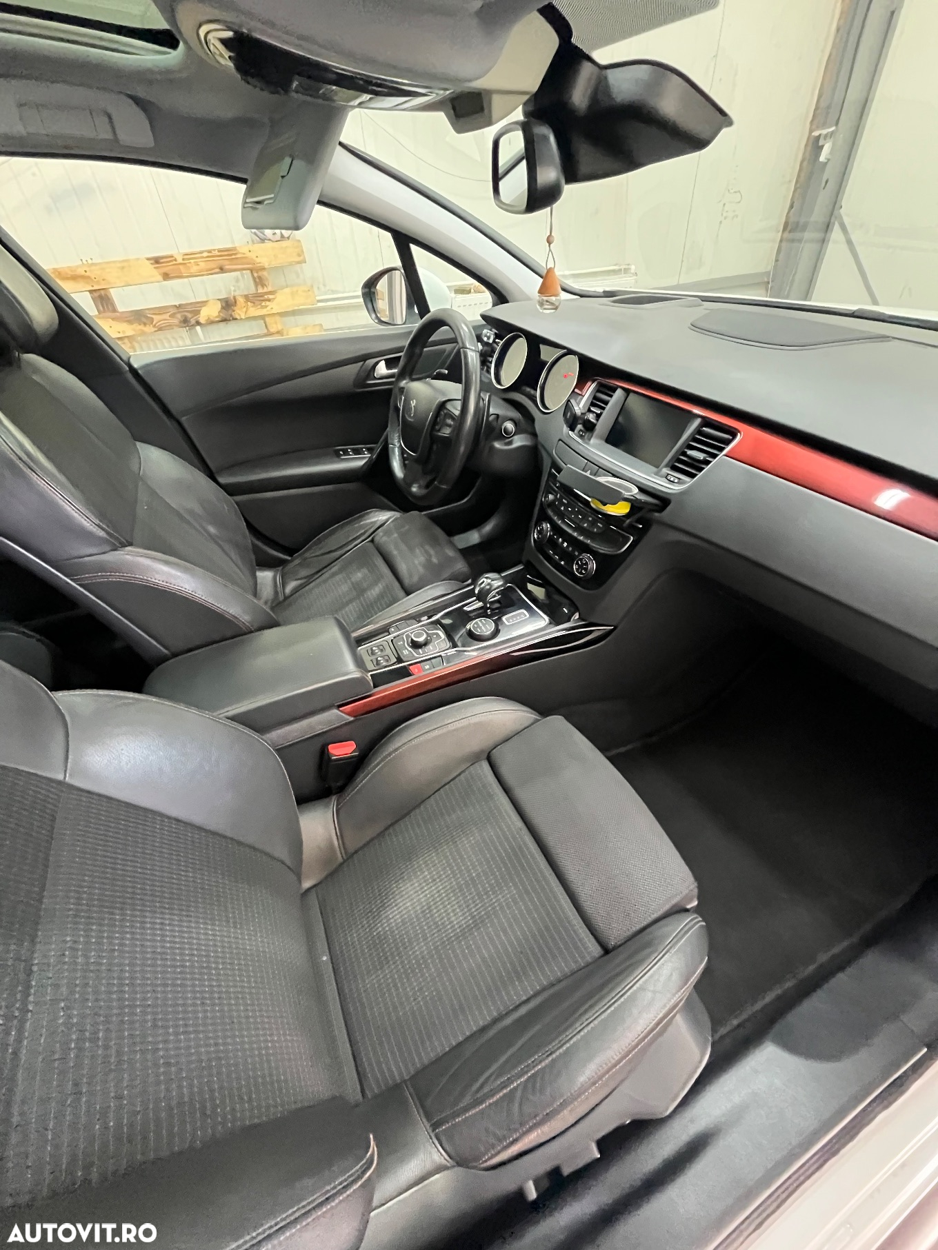 Peugeot 508 RXH 2.0 HDi FAP BMP Hybrid4 - 15