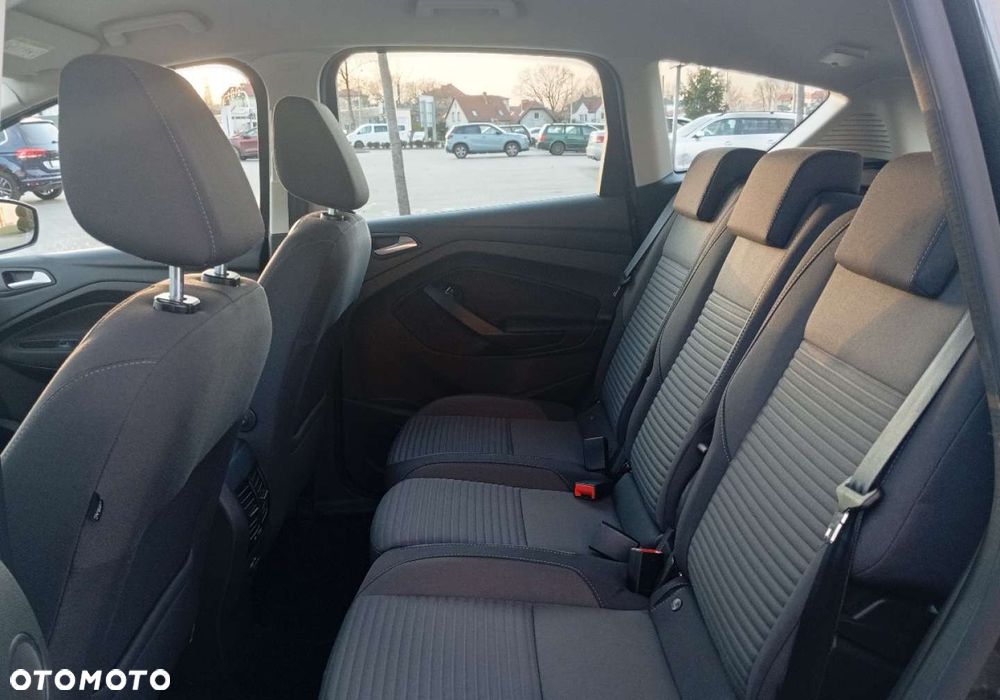 Ford C-MAX - 17