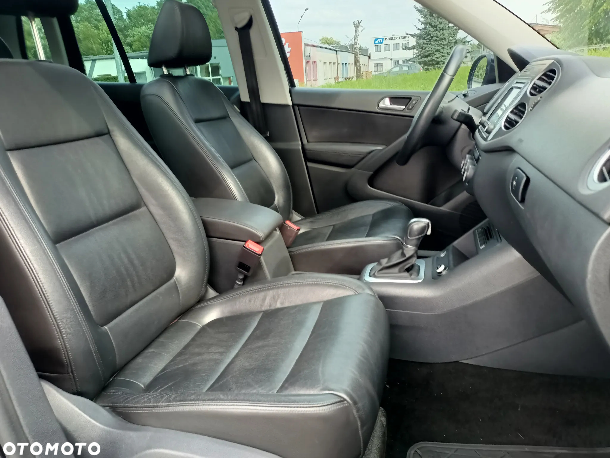 Volkswagen Tiguan - 19