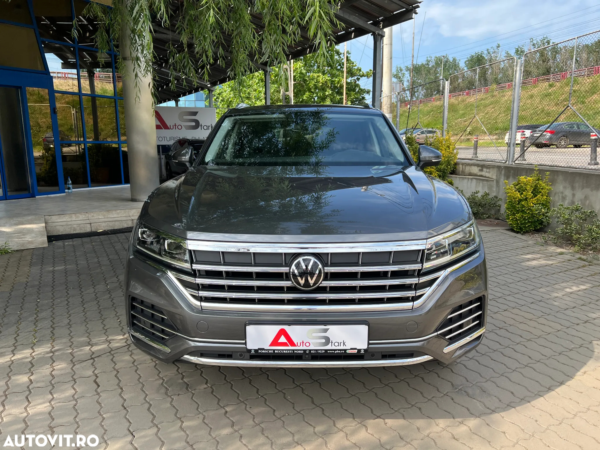 Volkswagen Touareg V6 TDI Elegance - 12