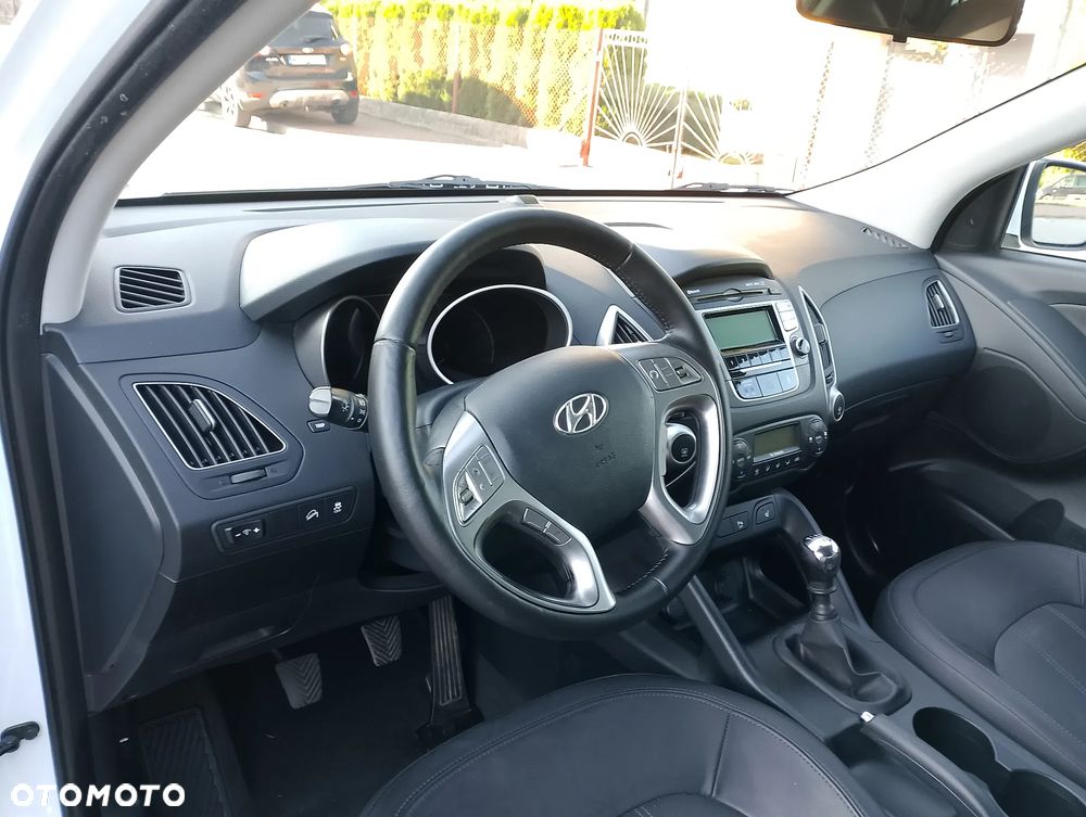 Hyundai ix35 2.0 CRDi Premium 2WD - 4