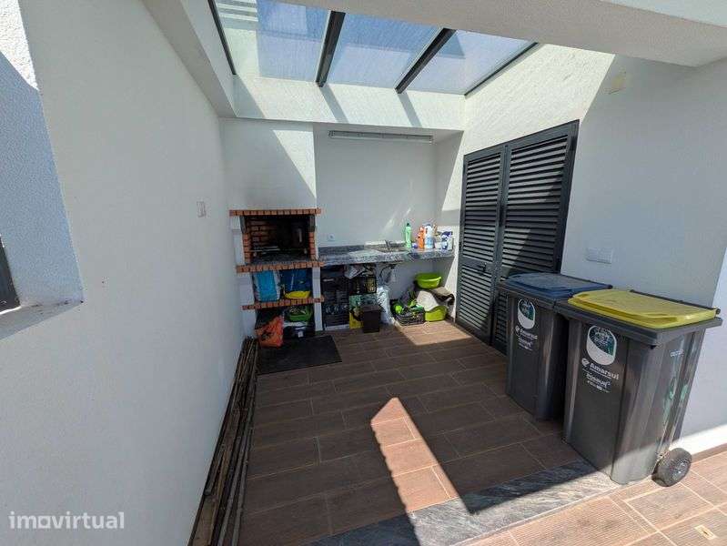 Moradia gaveto Vila Nogueira de Azeitão - Grande imagem: 3/12