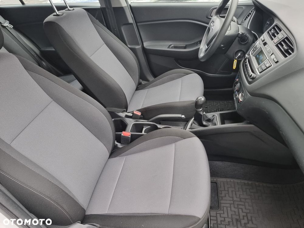 Hyundai i20 1.2 BlueDrive Classic + - 20