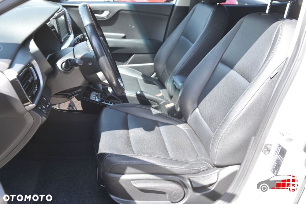 Kia Stonic - 17