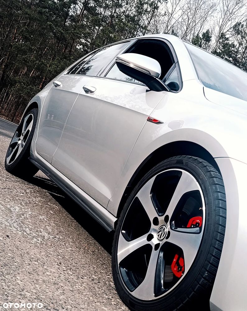 Volkswagen Golf GTI Performance BlueMotion Technology DSG - 10