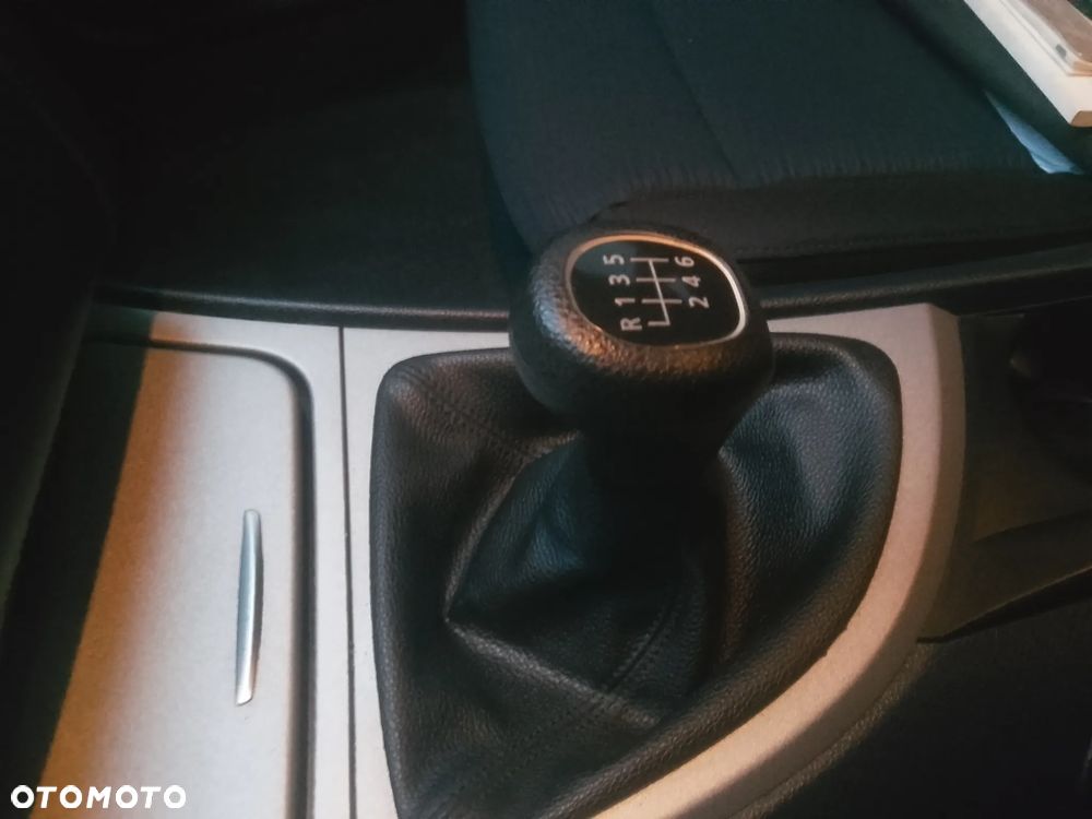 BMW Seria 1 - 10