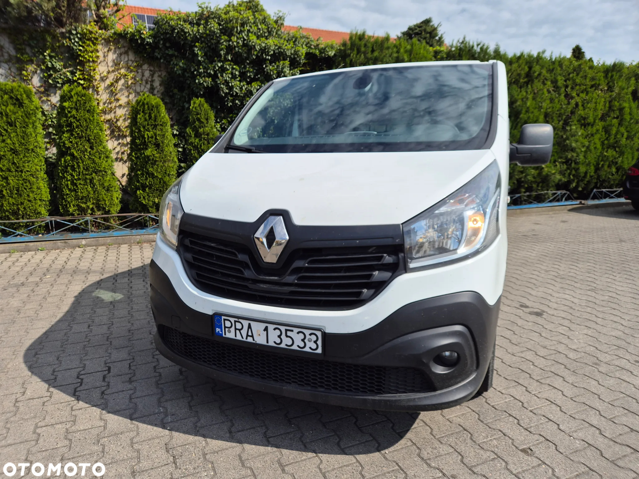 Renault Trafic - 11