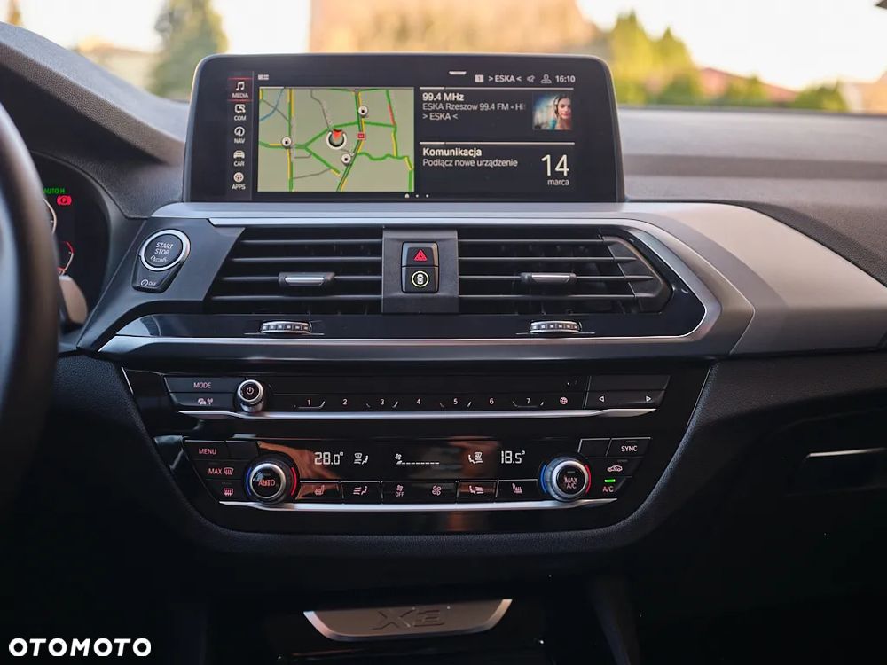 BMW X3 xDrive20i - 17