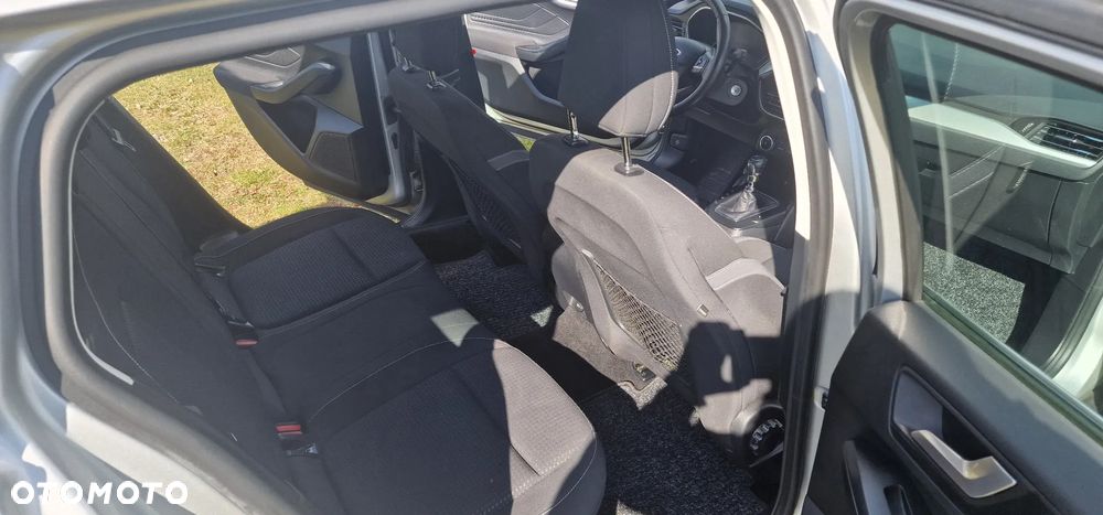 Ford Focus 1.5 TDCi DPF Start-Stopp-System Business - 15