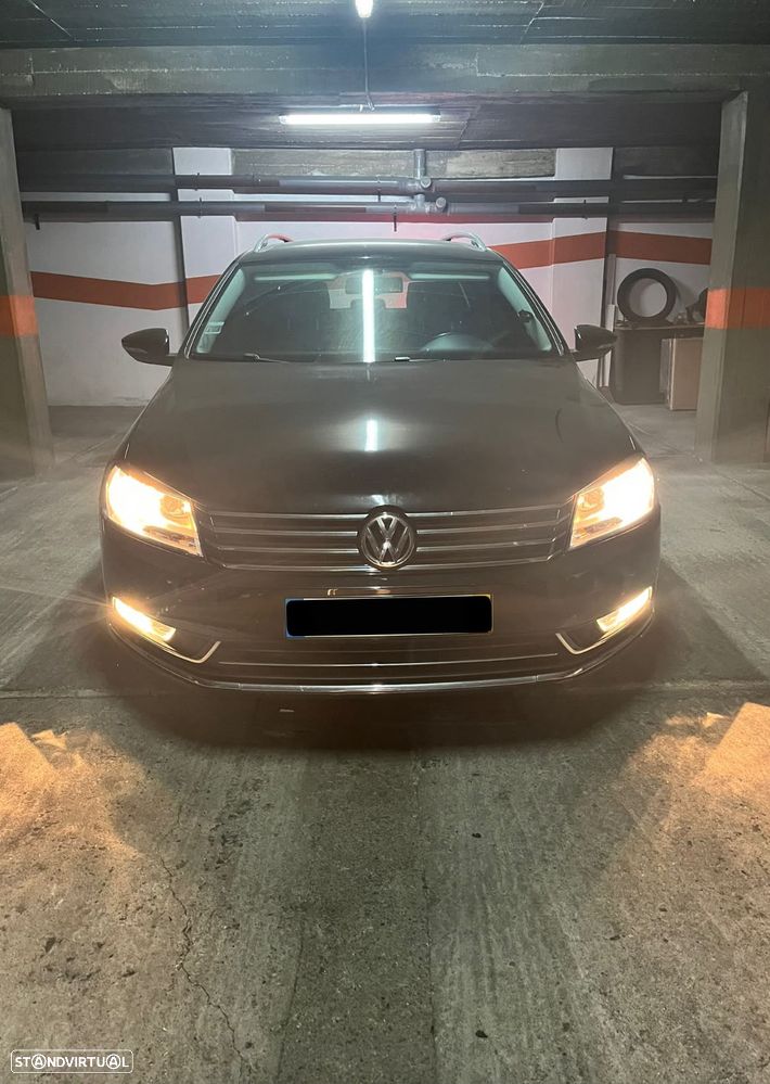 VW Passat 1.6 TDI DPF BlueMotion Comfortline - 15
