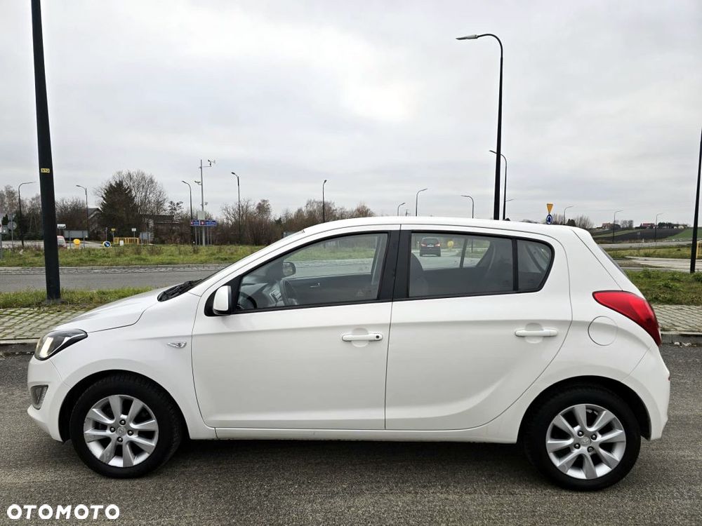 Hyundai i20 1.1 CRDi Comfort - 15