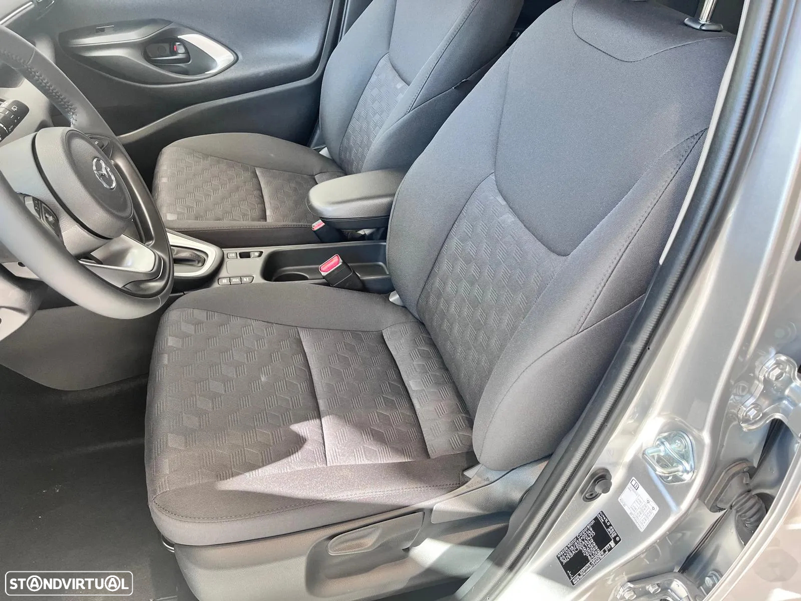 Mazda 2 1.5 L Hybrid VVT-i Centre-Line - 9