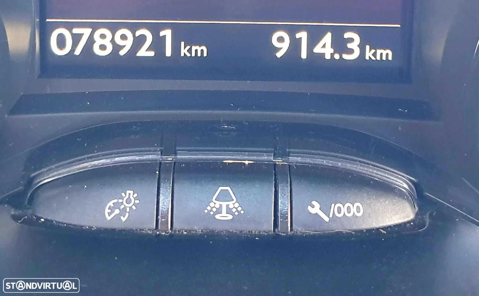 Peugeot 2008 1.2 PureTech Allure - 11