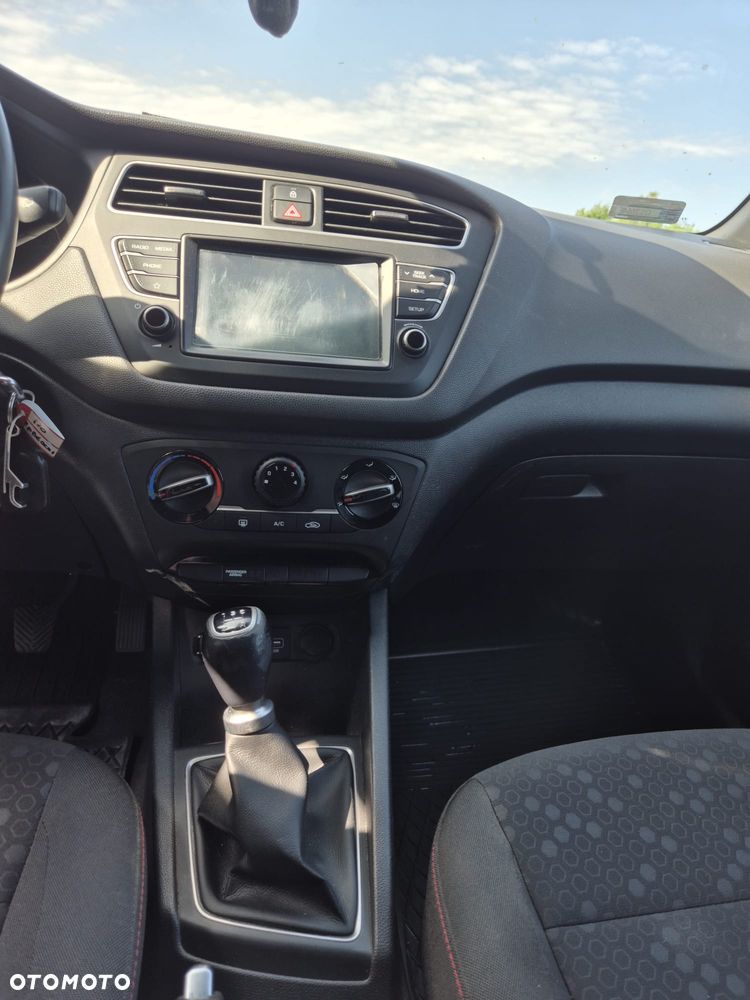 Hyundai i20 1.2 Comfort - 30