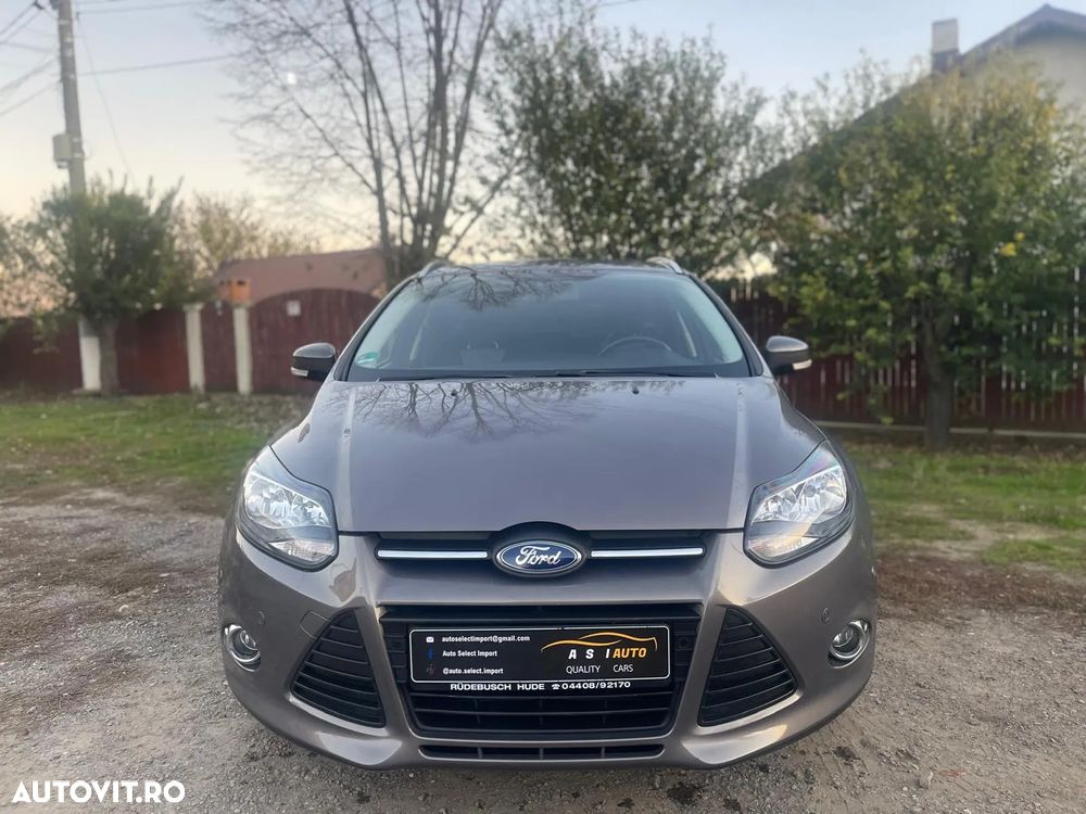 Ford Focus 1.6 EcoBoost Start-Stopp-System Champions Edition - 2