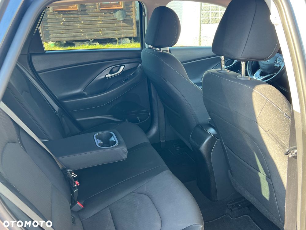 Hyundai i30 - 10